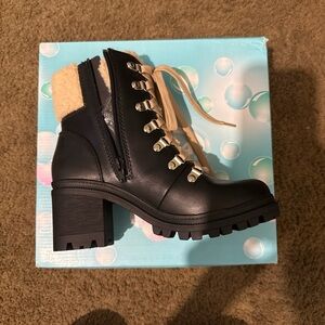 Soda Black and Cream Lace Up Boots